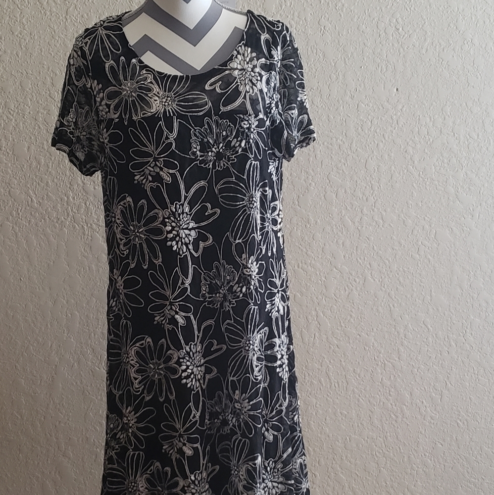 Roz & Ali Dress